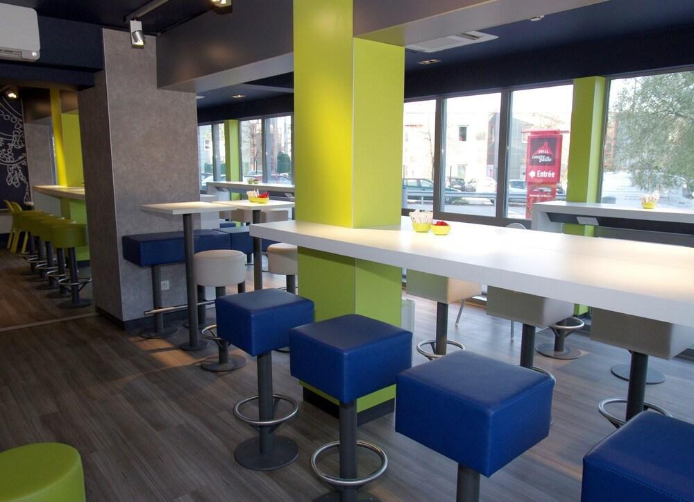 里昂热尔兰宜必思快捷酒店 外观 照片
